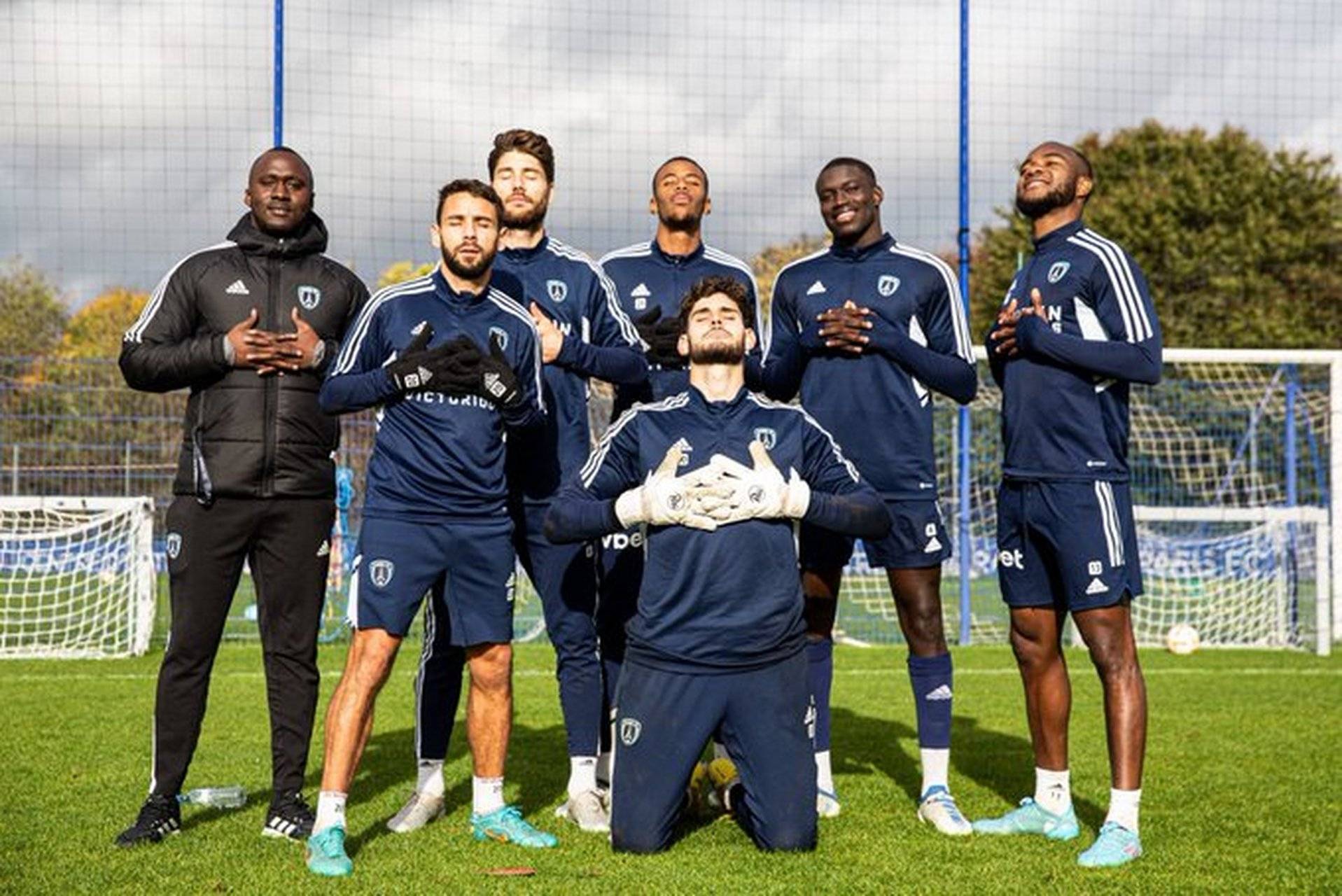 pingbosports-瑟纳利昂和瓦里昂娜内场哪个好